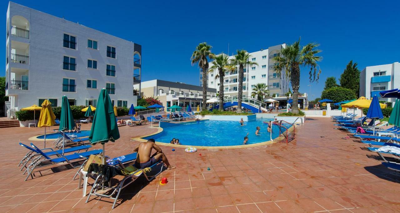 Paramount Hotel Apartments Protaras Exterior foto